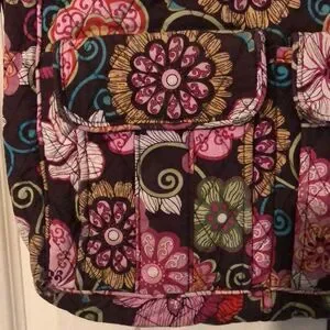 Vera Bradley | Bags | Verabradley Retired 207 Mod Floral  display picture 3